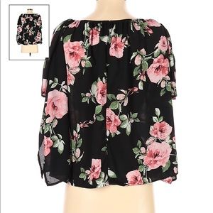 SHORT SLEVE off the shoulder OFF SHOULDER/ NO-NECK shirt